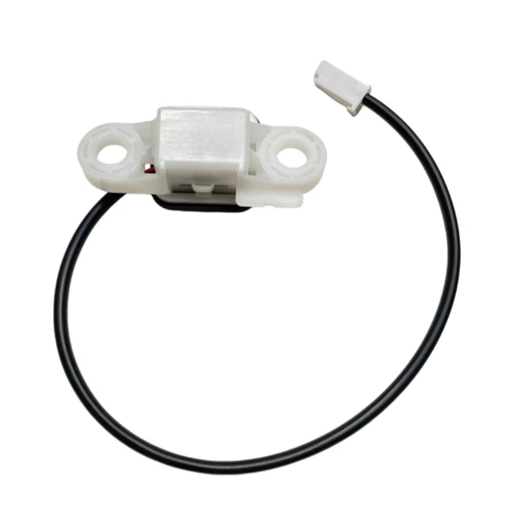 Tailgate Trunk Lid Switch for Toyota Crown (2005–2012) 84945-0N010