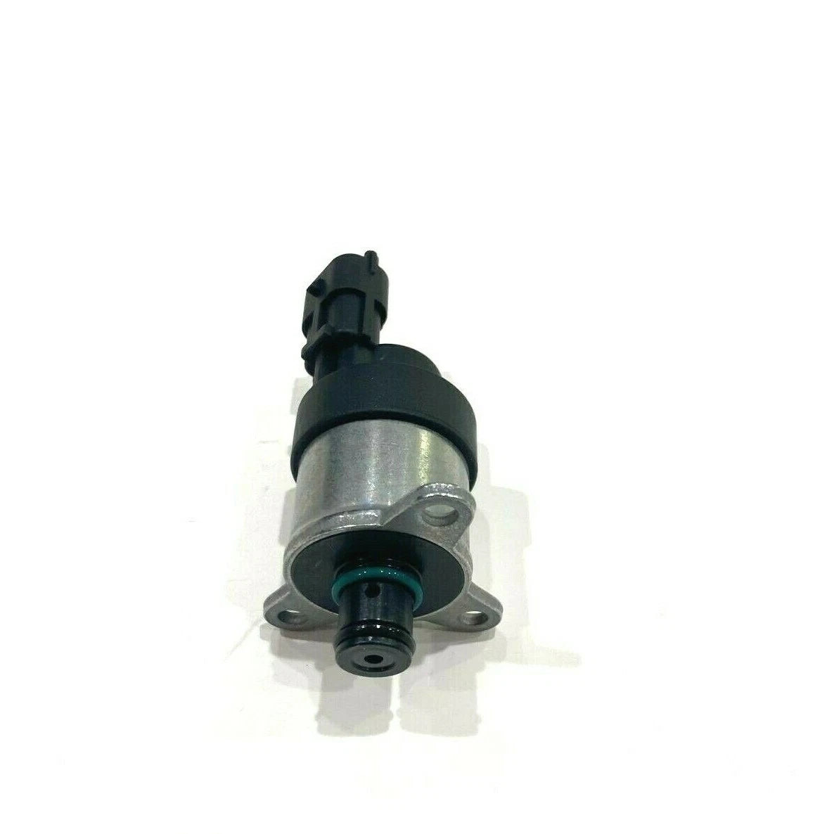 Fuel Injection Pressure Regulator Metering Valve for Dodge Ram 2500 (2003–2012)