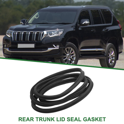 Rear Trunk Weatherstrip Seal No. 6788160131 for Lexus GX470 (2004–2009)