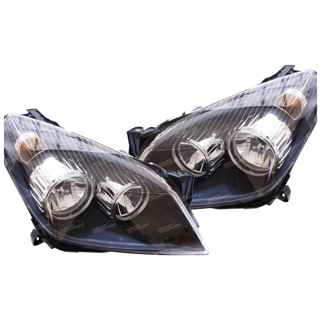 Black Headlights Pair for Holden Astra AH (2004–2006)