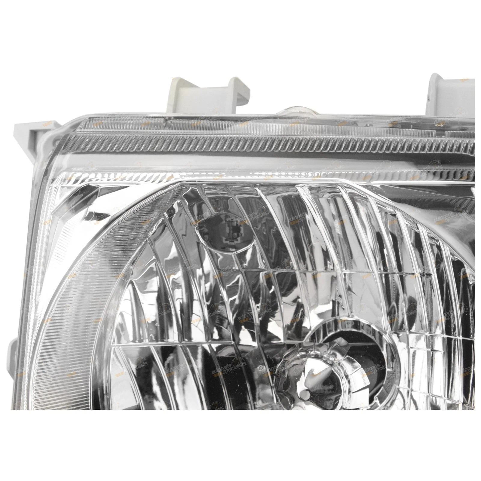 Left Headlight for Landcruiser 76 78 79 Series (2007–Present)
