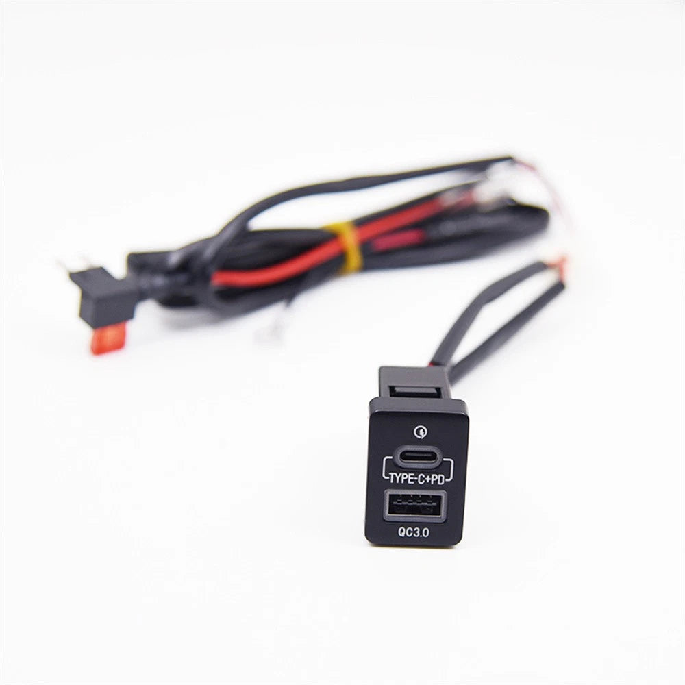 18W Car Charger Type-C QC3.0 for Mitsubishi Outlander Eclipse (2016–2023)