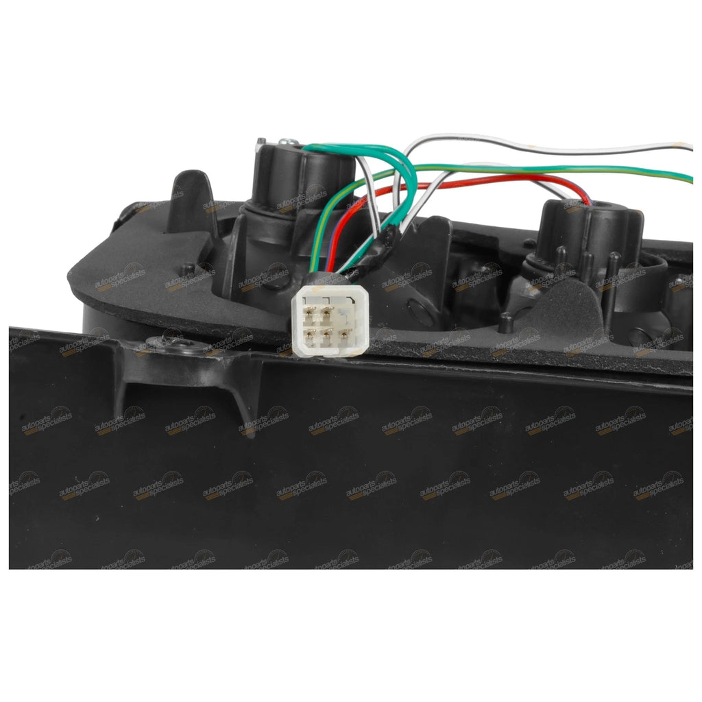 RH Tail Light for Mitsubishi L300 Express Van (1986–2014)