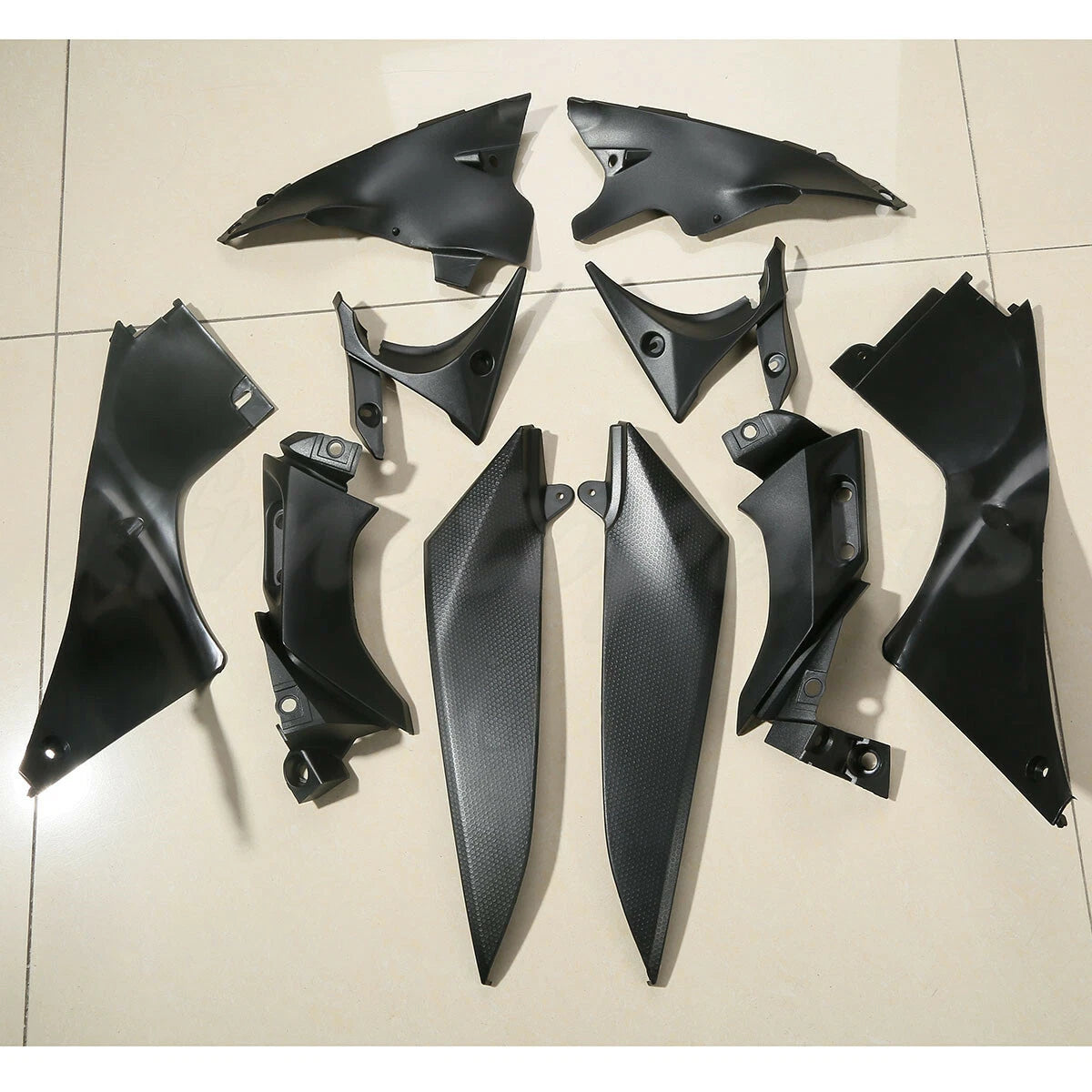 Fairing Bodywork Kit for Yamaha YZF R1 (2004–2006)