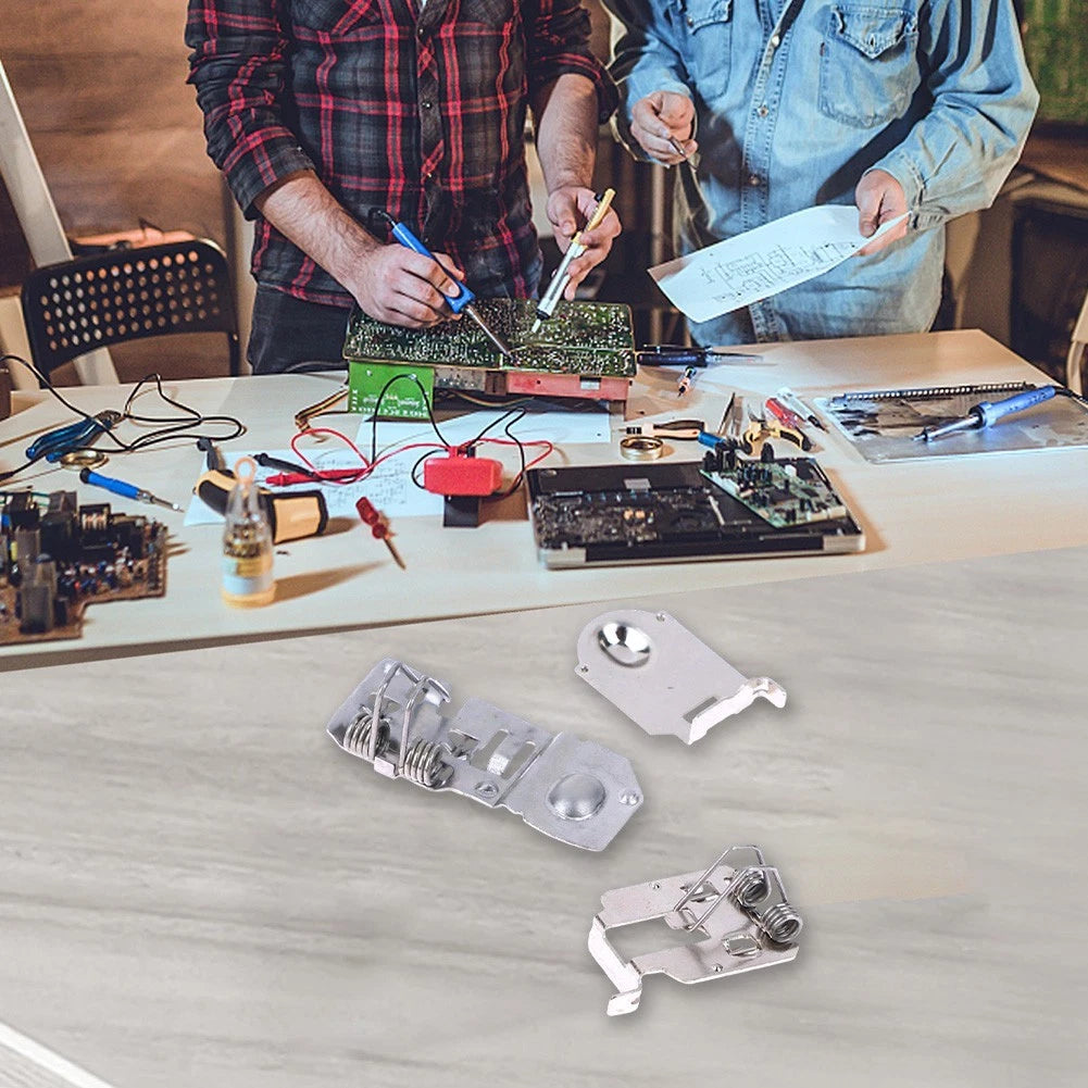 Battery Holder for Wii Game Remote Controller