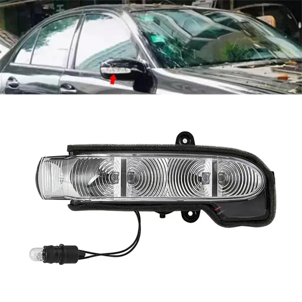Right Door Mirror Turn Signal Light 2038201421 for Benz E-Class W211 (2003–2009)