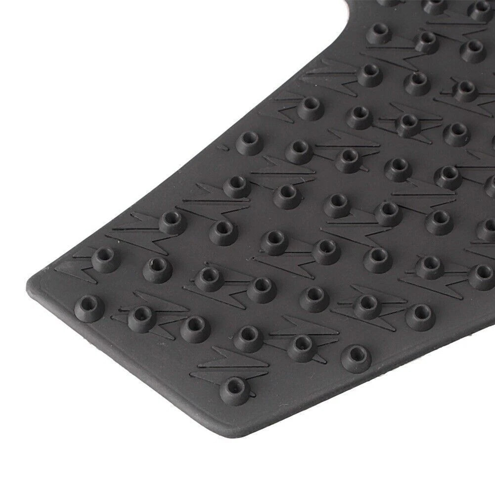 Rubber Traction Side Tank Pad for Yamaha MT-09/FZ09 (2014–2015)