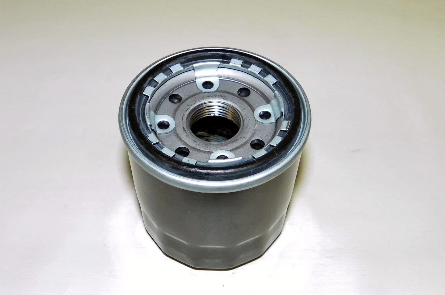 WSM Oil Filter for Honda Kawasaki Mercury Mariner Nissan Yamaha (8-115 HP) 006-563