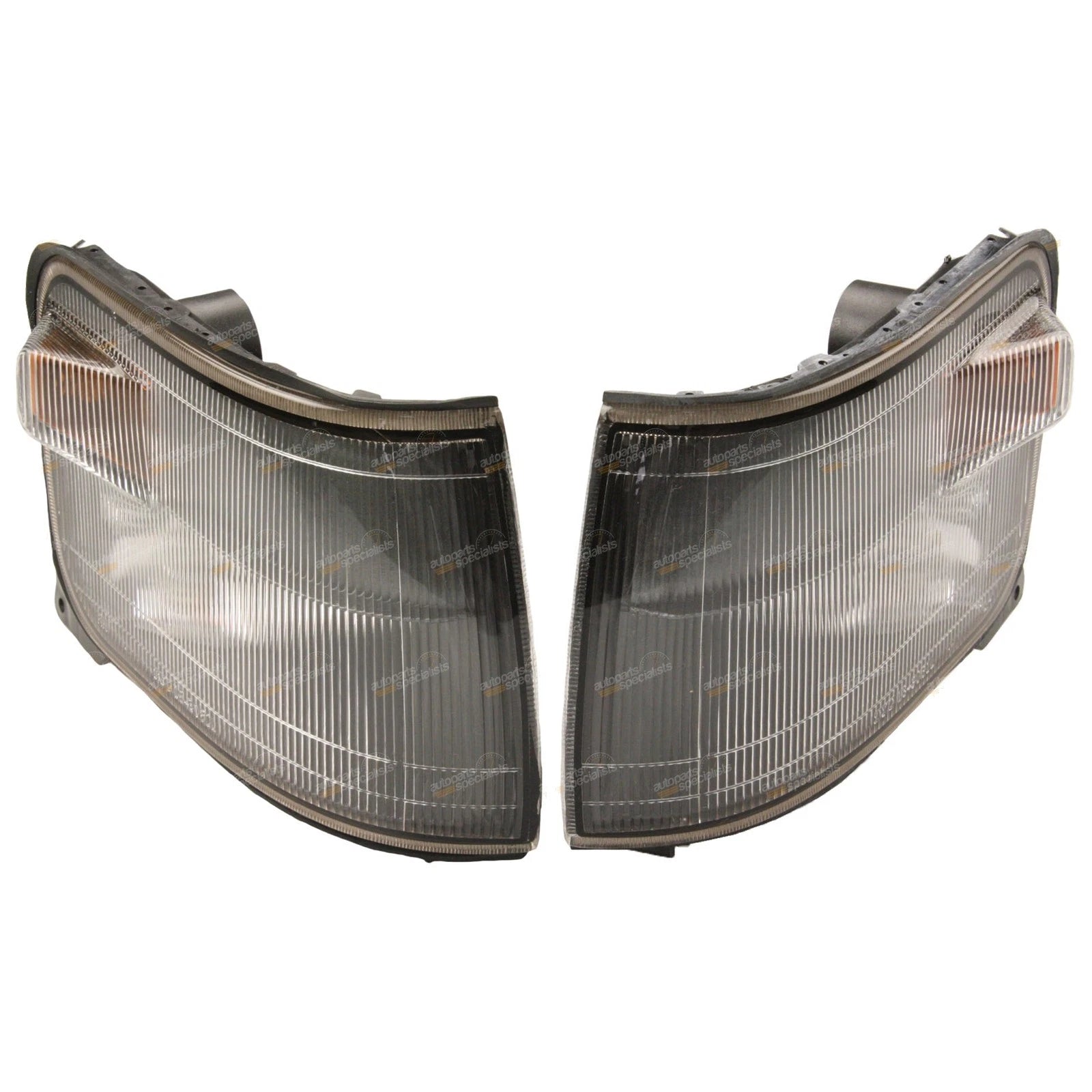 2X Corner Indicator Lights for Mitsubishi L300/L400 Express Van (1990–2005)