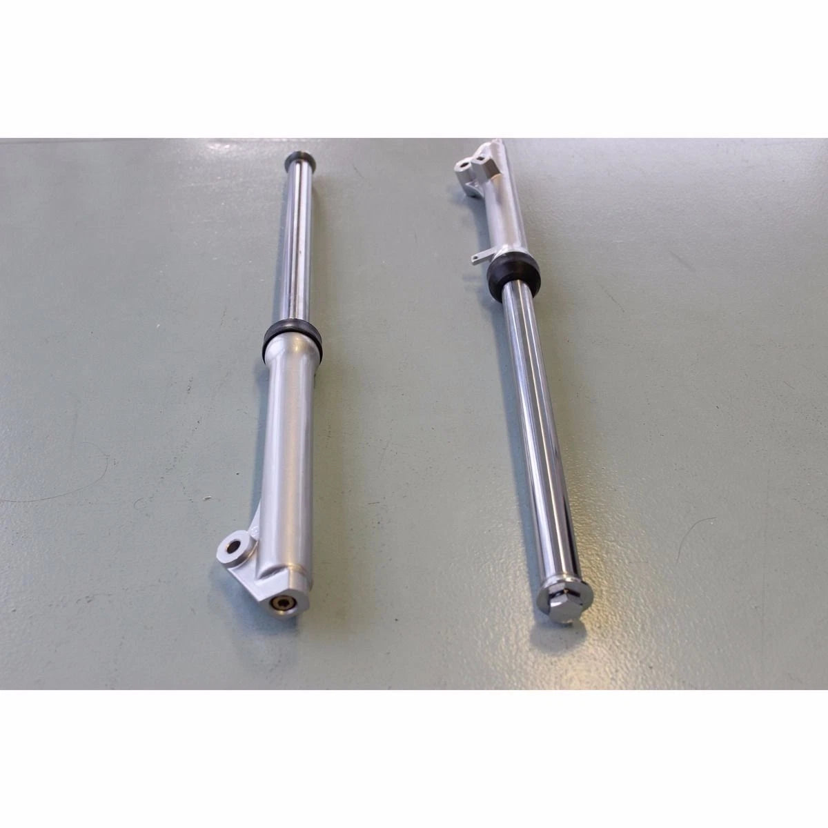Fork Set Assembly for Yamaha PW80 PY80 Peewee (TTR90)