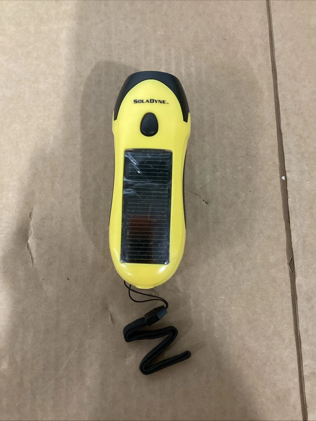 SolaDyne 7420 Self-Powered 3 LED Flashlight for (Out of Box)