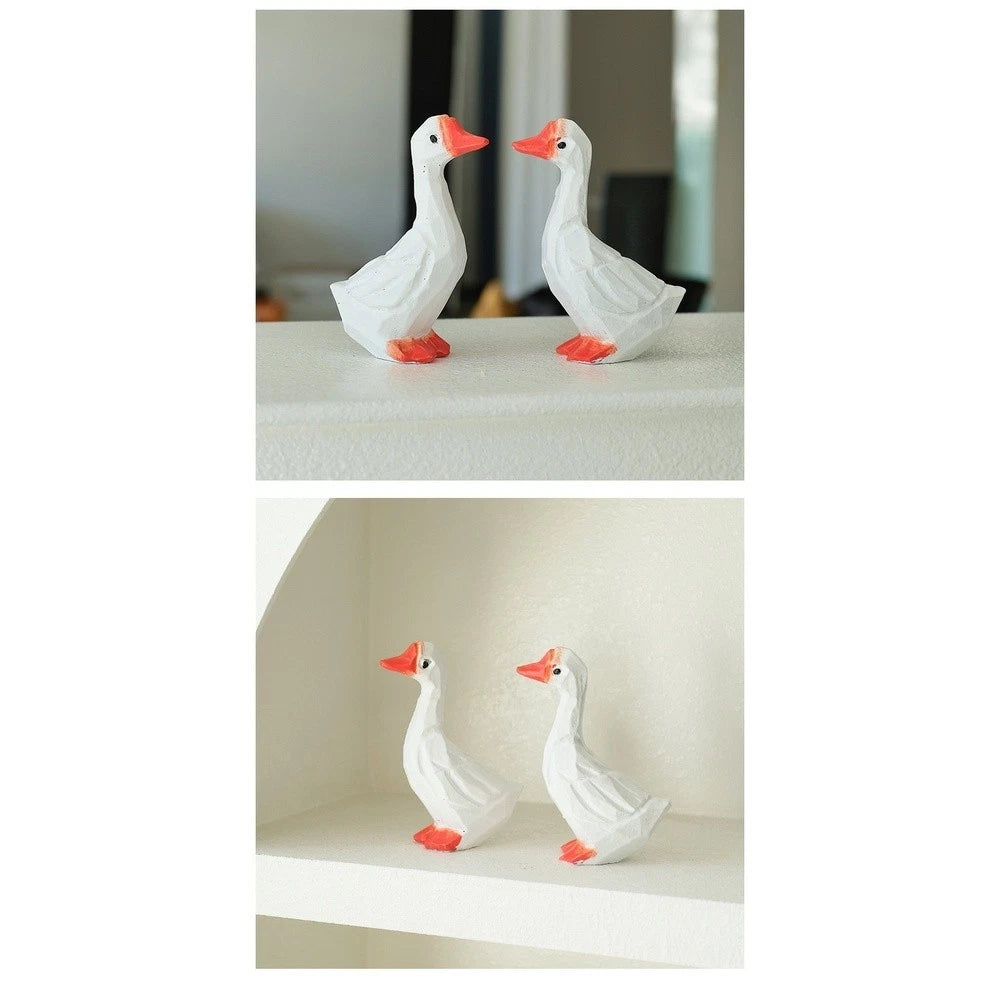 Handmade White Resin Goose Statue for Home Decor Display