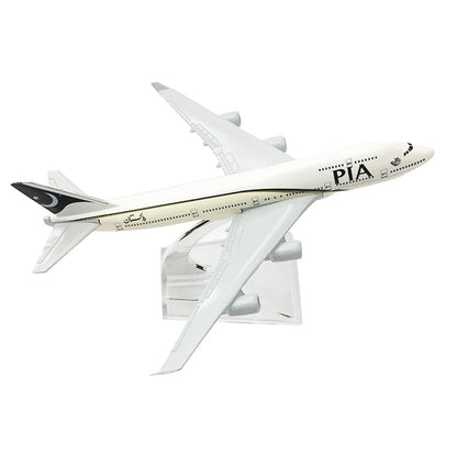 1:400 Metal B747 Model Airplane for PIA Airlines (Collection Gift)