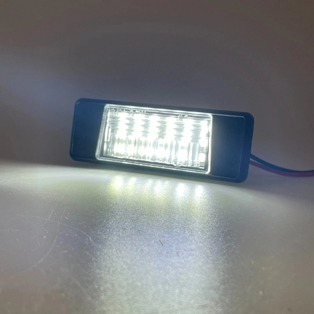 LED License Plate Lights for Nissan Juke Navara Armada NV200 Infiniti Q50