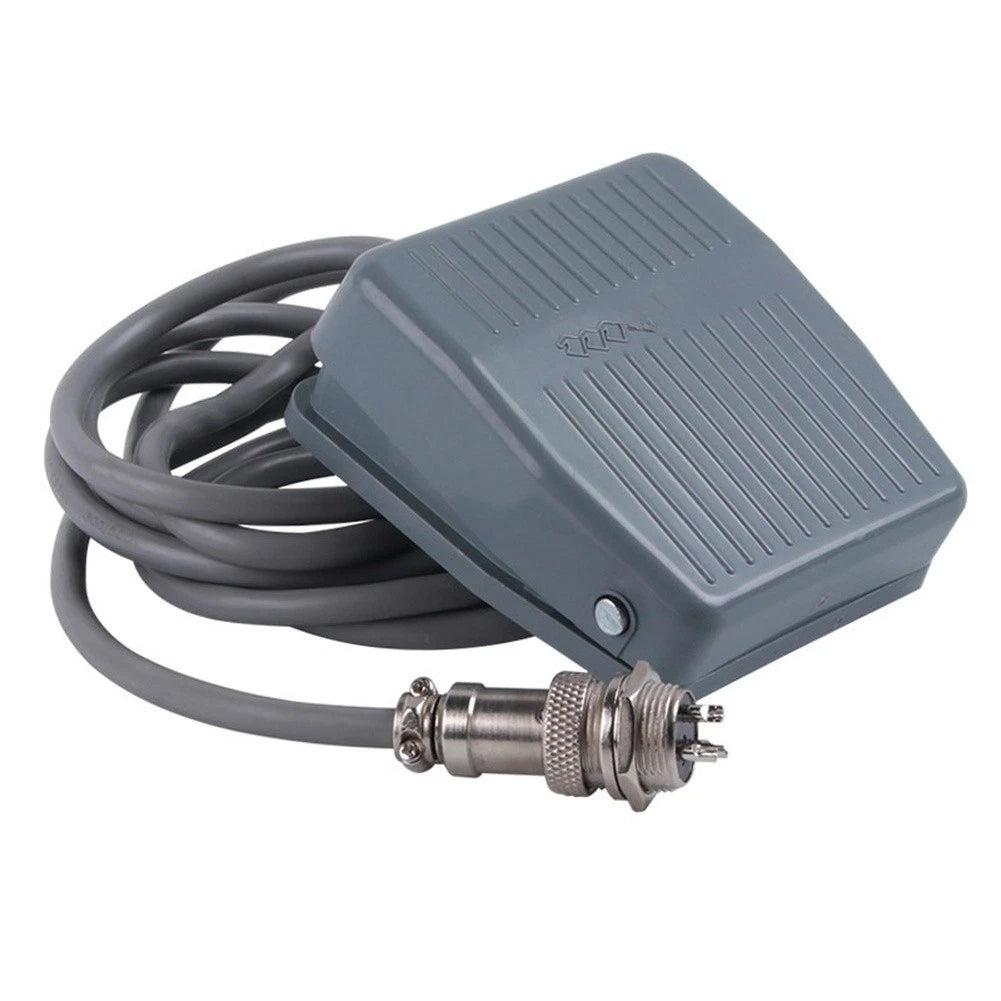 TFS201 Foot Switch for Automotive Applications with IP62 Protection