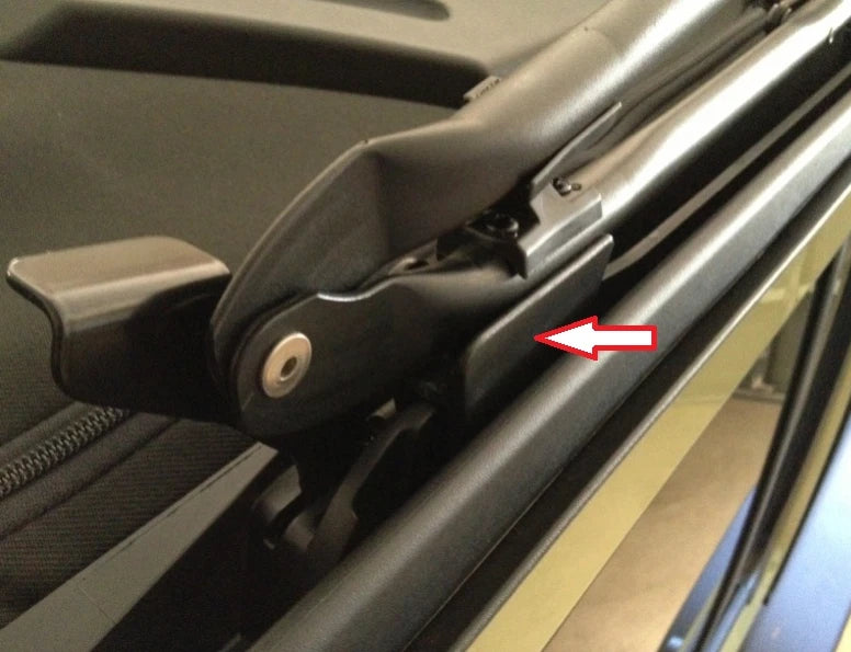 2X Sunrider Soft Top Front Side Bow Latch Kit for Jeep