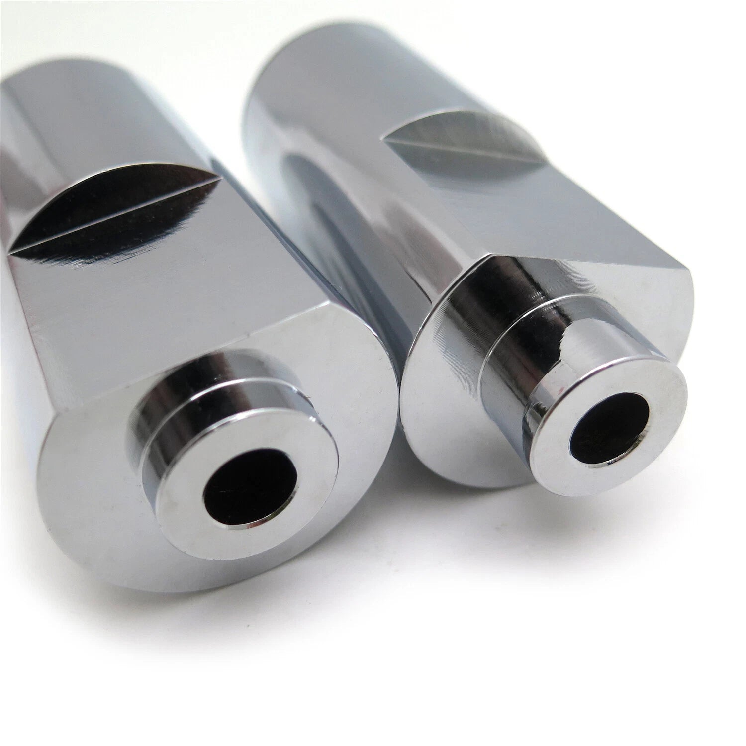 Chrome Spike Frame Sliders for Yamaha YZF R1 (2004–2006)