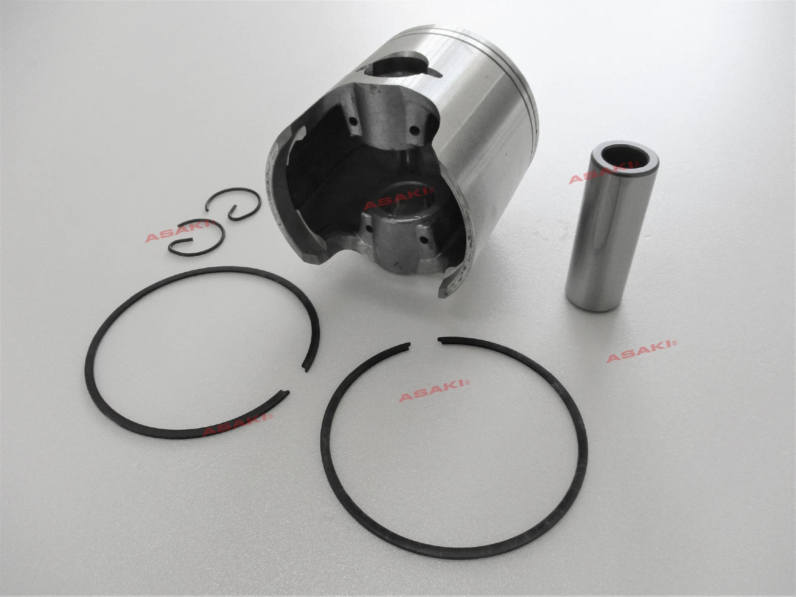 Piston Kit 0.50 with Piston Ring for Yamaha V-Max 540