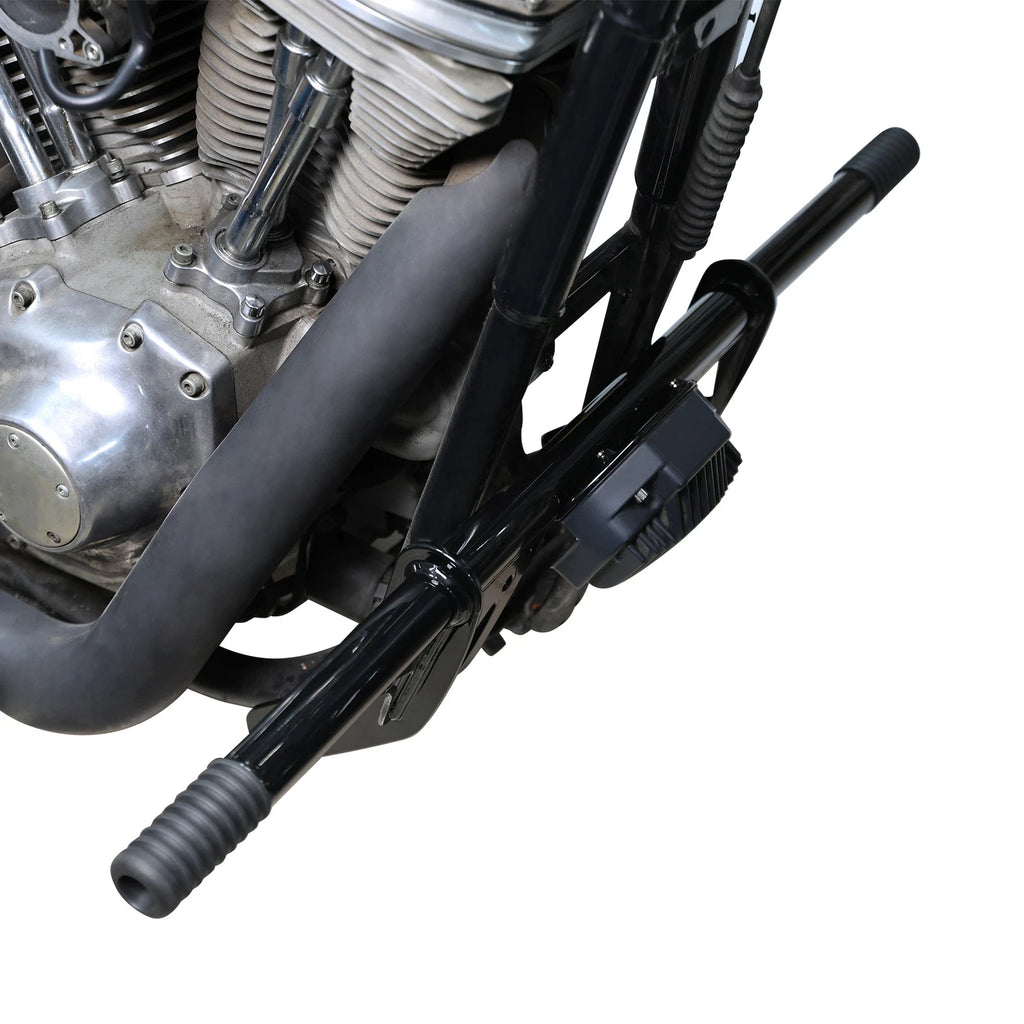 Front Black Crash Bar Protector for Harley Davidson Dyna (2006–2017)