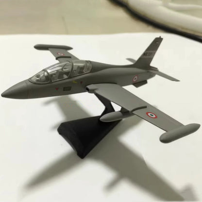 Diecast Alloy Model for Aermacchi MB339 Fighter (1:94 Scale)