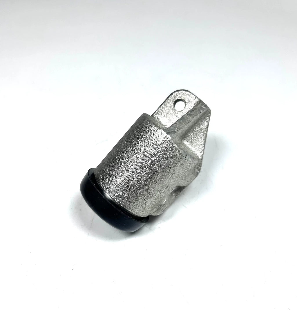Wheel Cylinder - Right for Shorelander (AH160602)