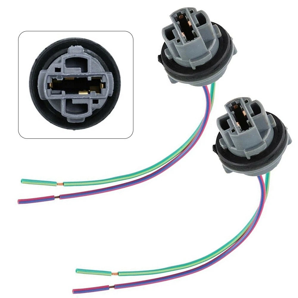 Versatile Female Socket 7440 for Front Turn Signal Light (Performance Boost)