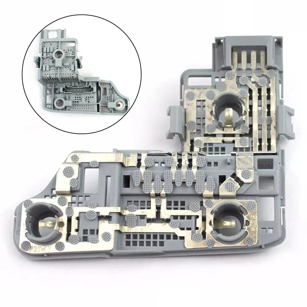 Rear Right Tail Light Bulb Holder 2048202577 for Mercedes C Class W204 (2012–2014)