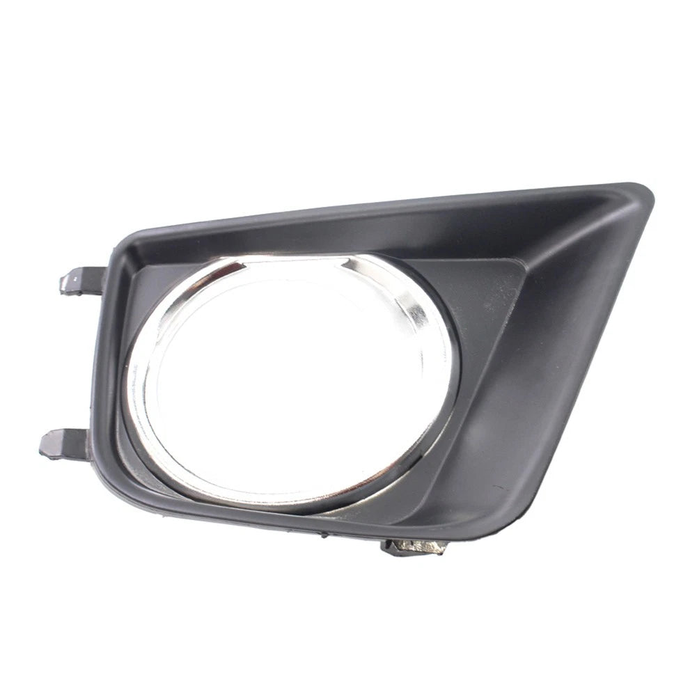 Right Fog Light Trim Bezel with Chrome Ring for Toyota Tacoma (2012–2015)