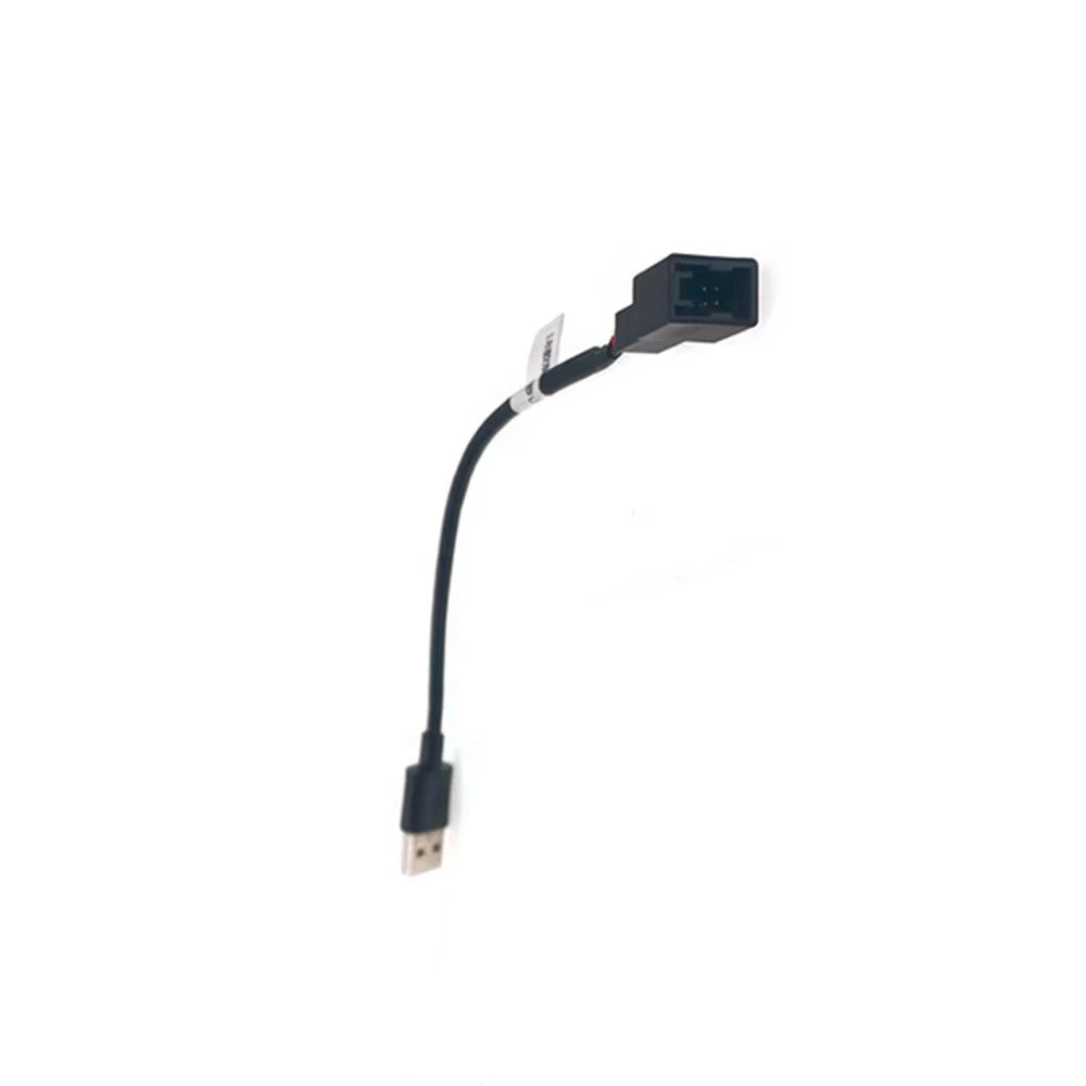 4 Pin to USB Connector Adapter for Mitsubishi Pajero ASX (2010–2023)