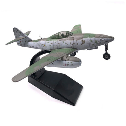 1/72 ME-262 Jet Fighter Model with Display Stand (WWII)