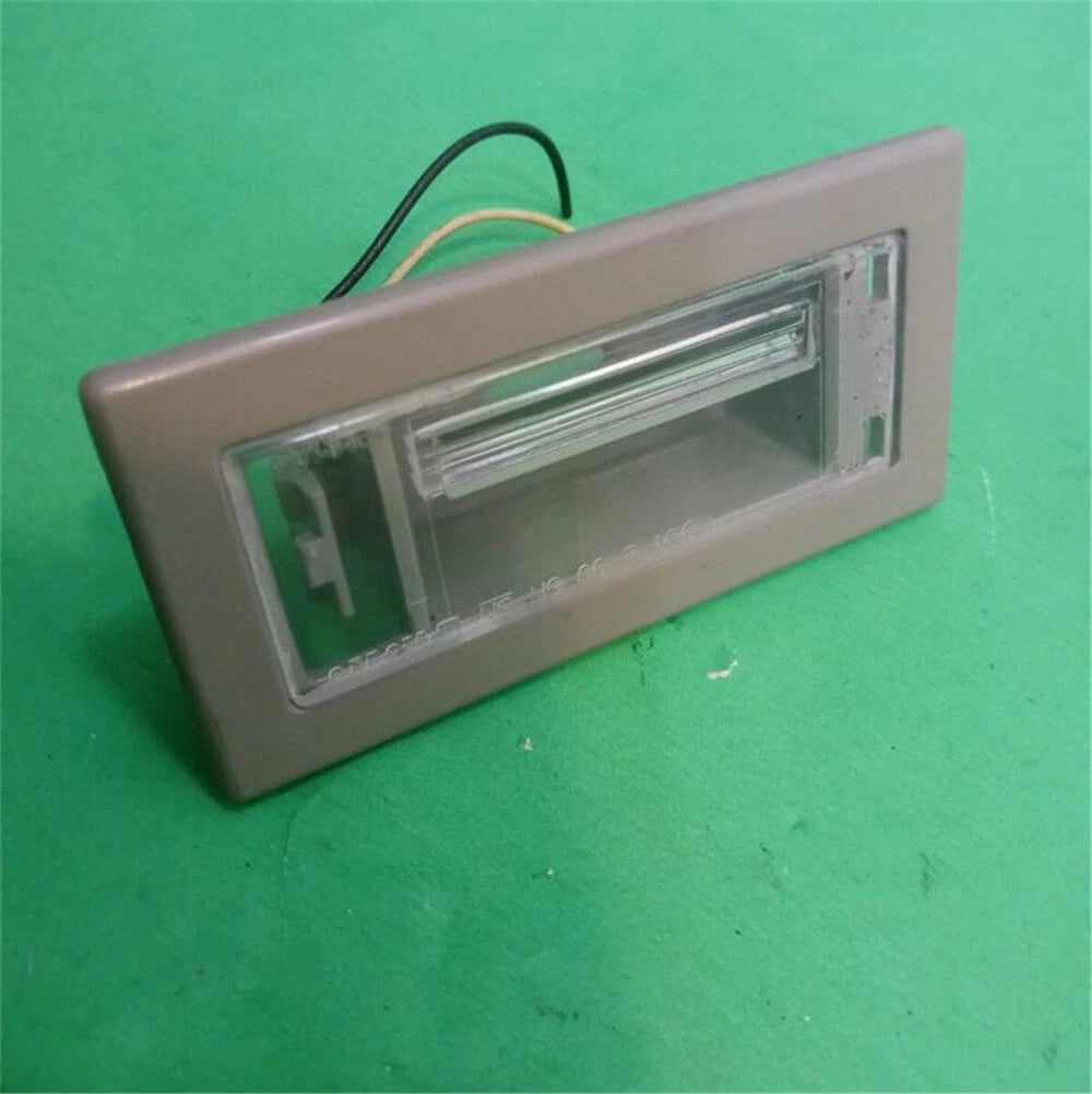 Rear Deck Lid License Plate Light Lamp for Deville Seville (2000–2005) 2571-4695