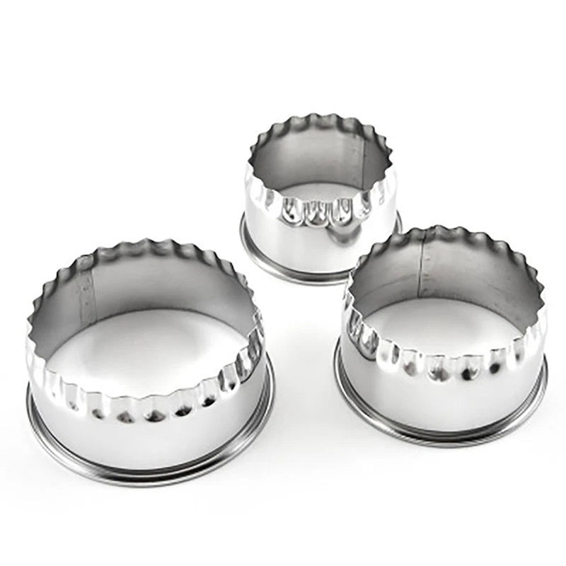 Set of 3 Crinkle Metal Pie Tart Cookie Cutters