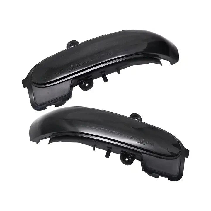 Dynamic LED Side Mirror Turn Signal Light for Benz C-Class W203 S203 (2000–2007)