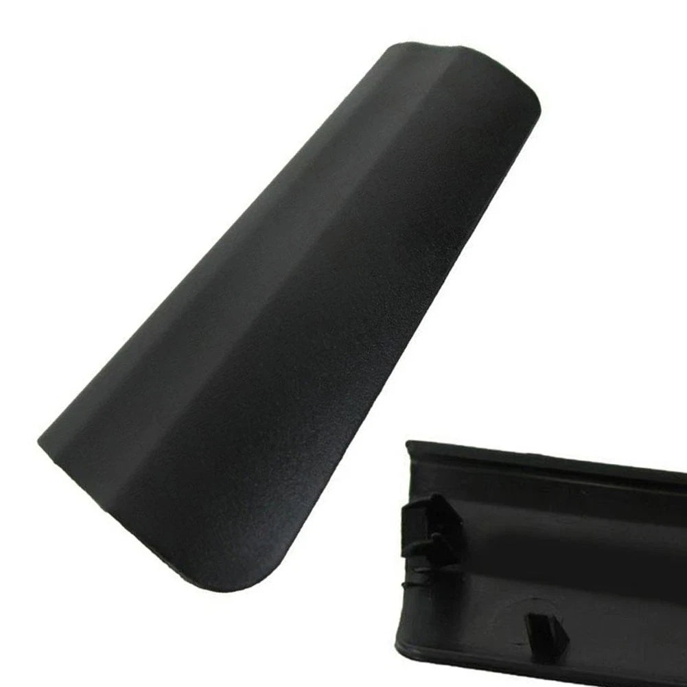 Replacement Right Windshield Wiper Arm Cover for Fiat 500 (2012–2017)
