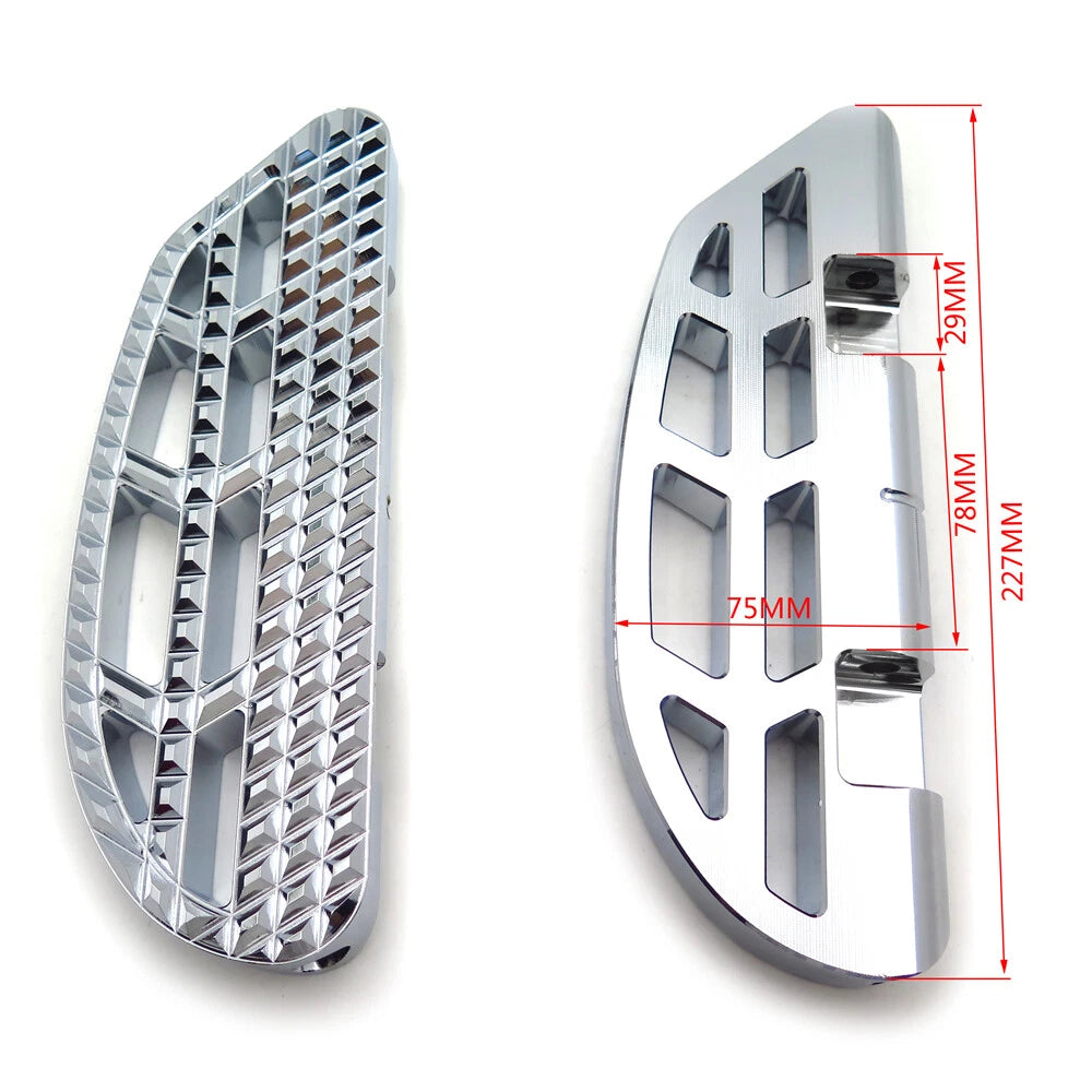 Chrome Dominator Leaf Footboard Knob for Harley Touring (1993–Present)