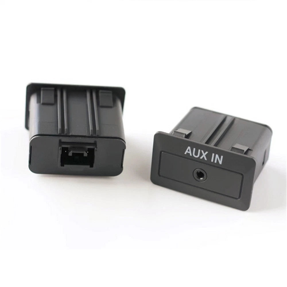 AUX Input Port Adapter for Mazda 6 (2009–2013) / CX-9 (2007–2012)