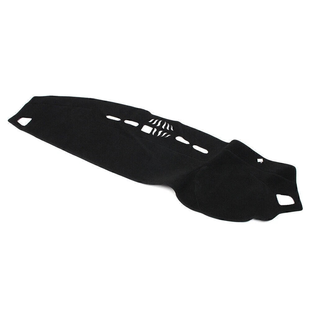 Dash Mat for Land Rover LR3 Range Rover Sport (2005–2016)