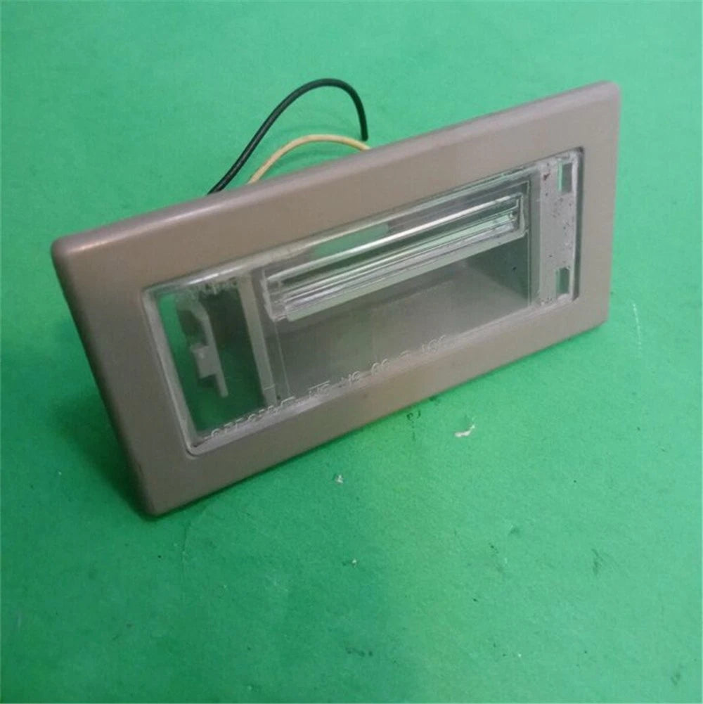 Rear Deck Lid License Plate Light Lamp #25714695 For 2000-2005 Deville Seville