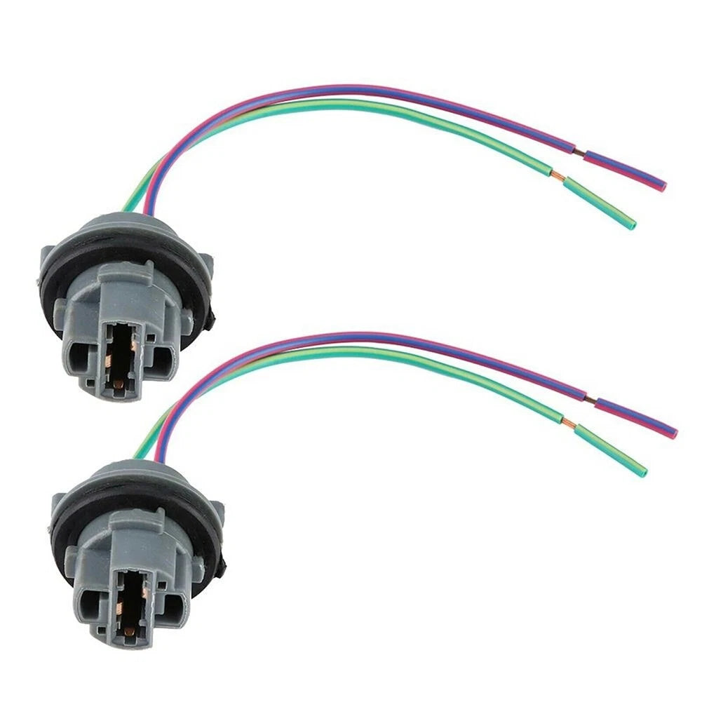 Versatile Female Socket 7440 for Front Turn Signal Light (Performance Boost)