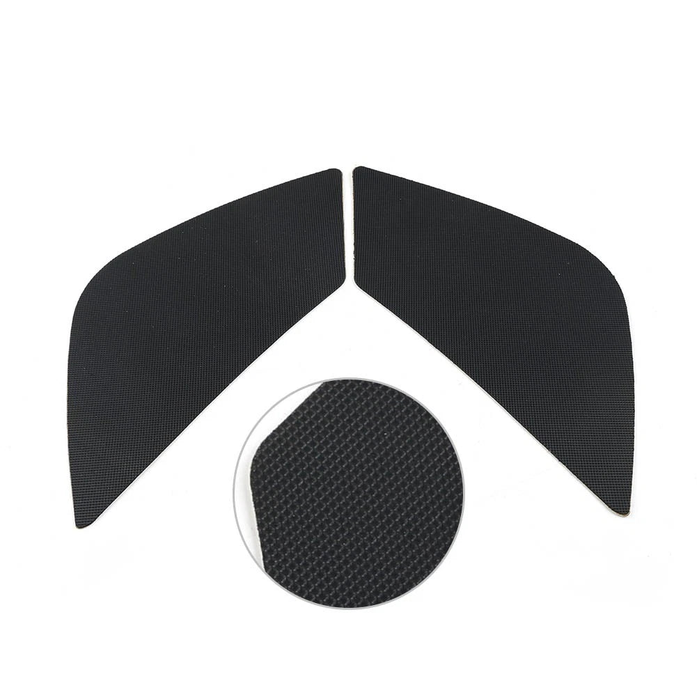 Tank Traction Side Pad Decals for BMW R1200R (2015–2017)