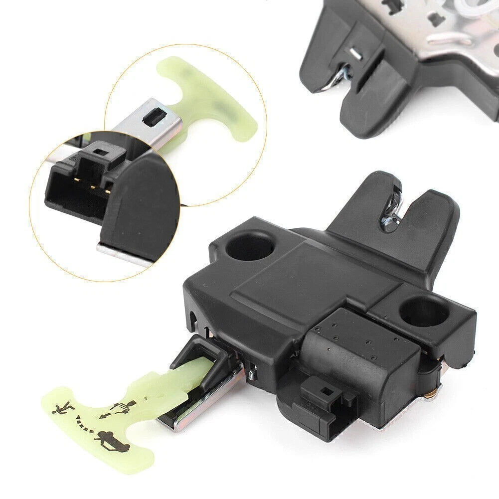 Latch Assembly for Toyota Camry (2007–2011) w/Keyless Entry