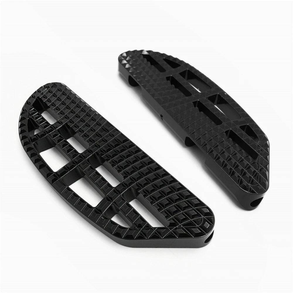 Black Dominator Passenger Floorboard Knob for Harley Softail (2000–2019)