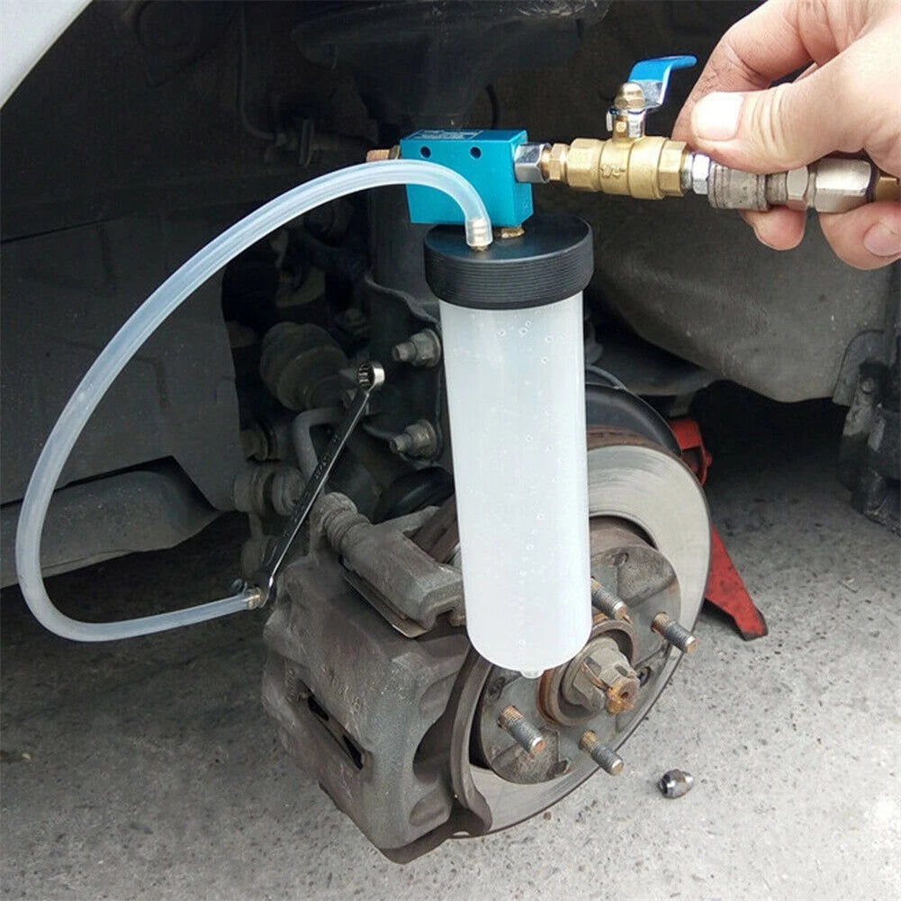 300cc Brake Oil Bleeding Tool with Pneumatic Drive for Smooth Fluid Exchange