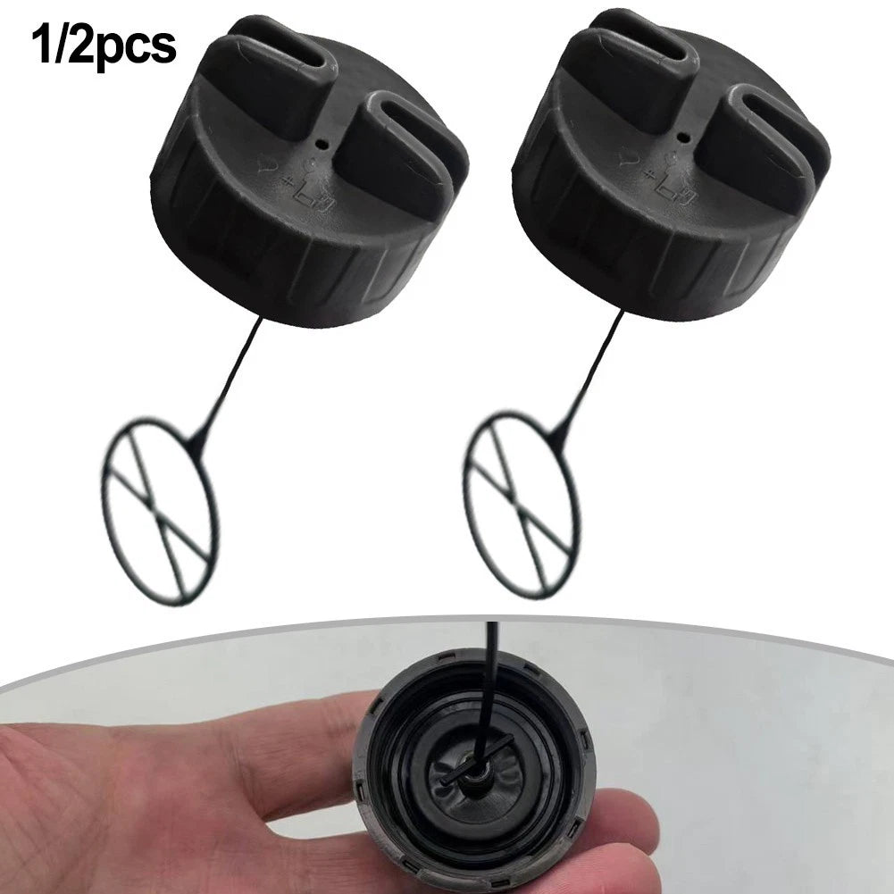 Fuel Cap Assembly for Outdoor Equipment