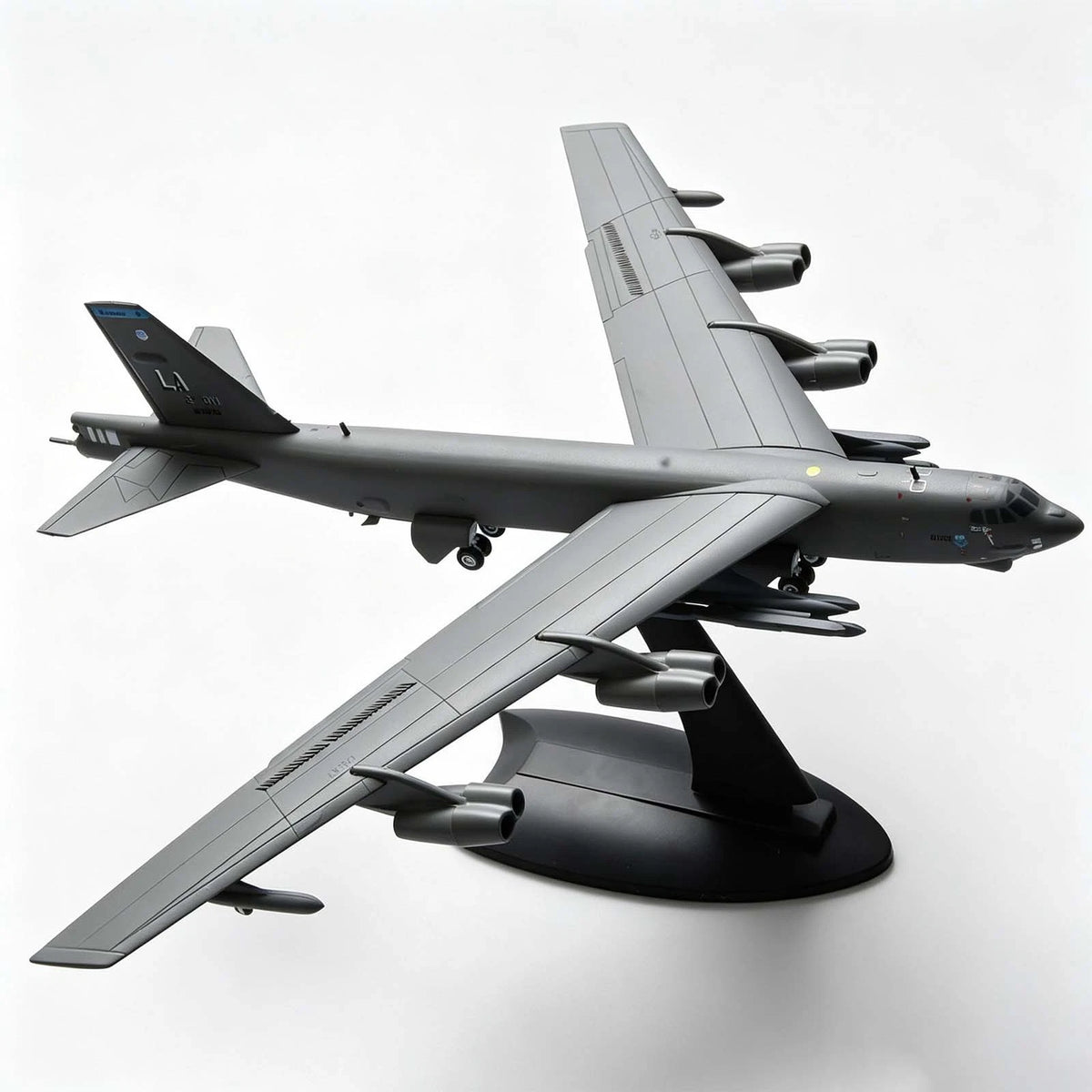 Diecast B-52H Stratofortress Model 1/200 with Stand (Pre-Assembled)