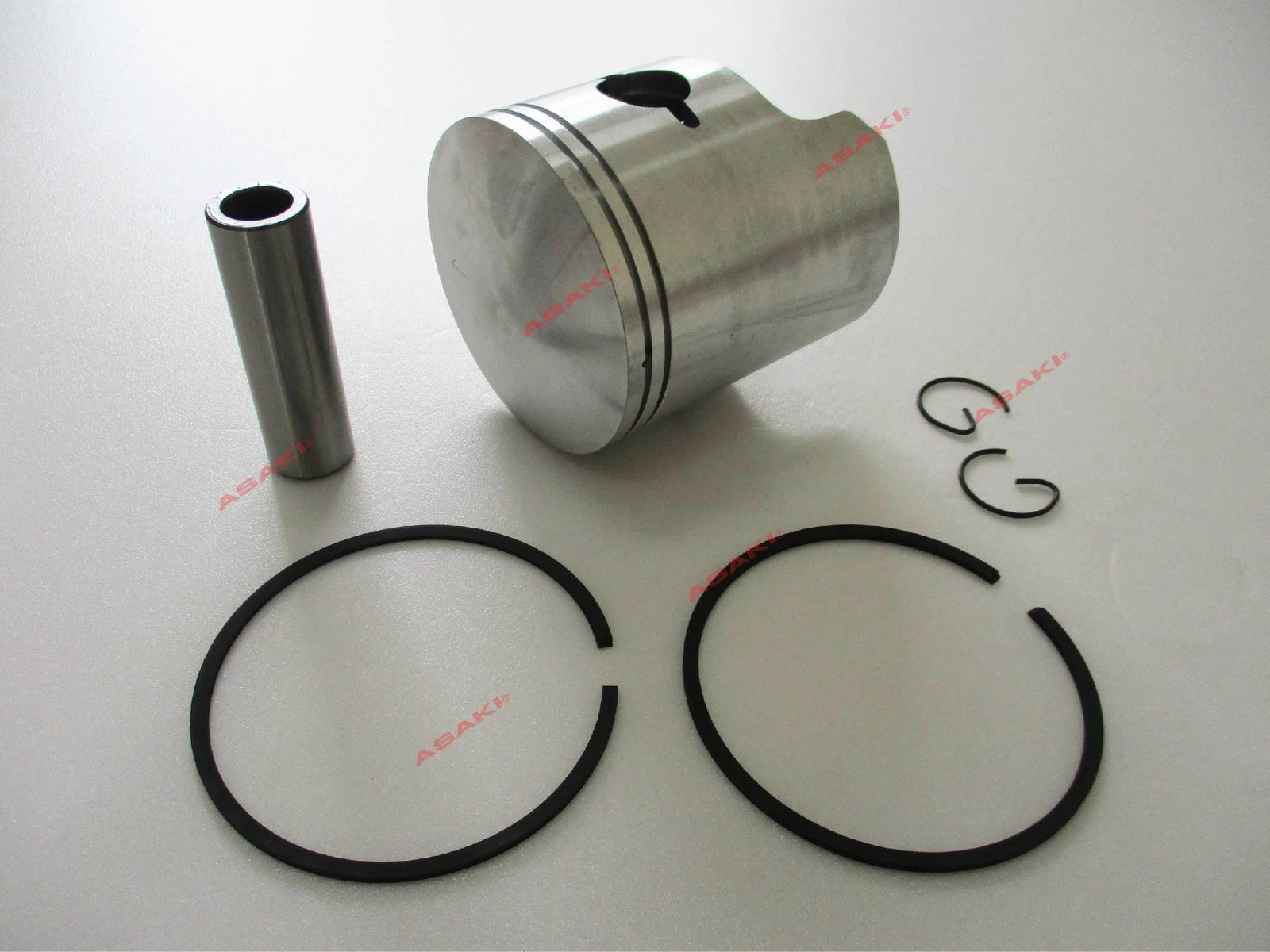 Piston Kit + Ring for Arctic Cat Cheetah 5000/Panther (09-693 STD)