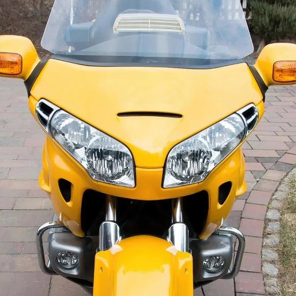 Front Headlight Lamp Assembly for Honda Goldwing 1800 GL1800 (2001–2011)