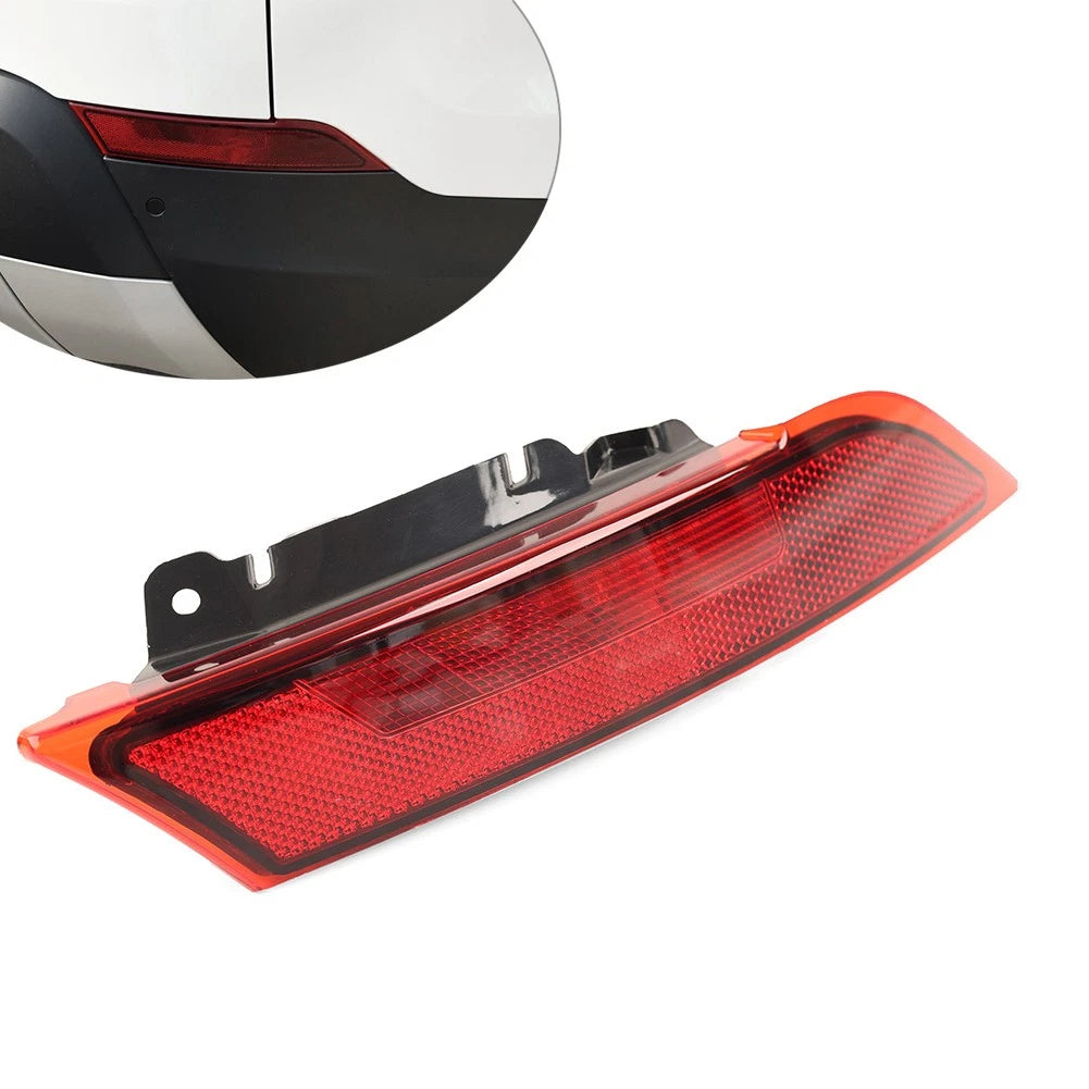 Rear Right Bumper Reflector Tail Light for Land Rover Discovery 5 (2017–2023)