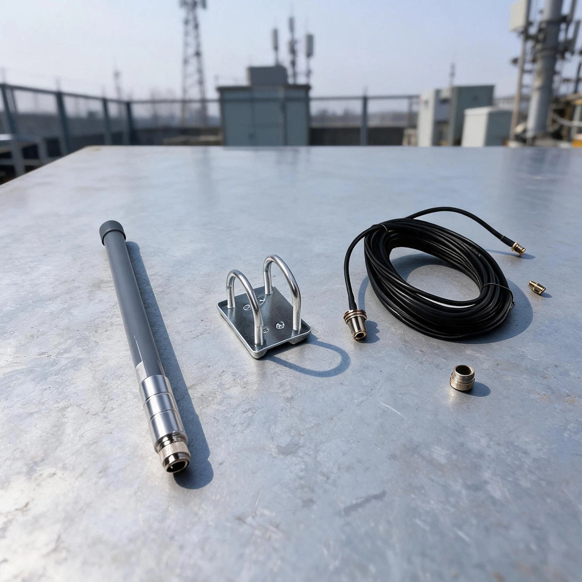 5dBi Antenna for Nebra Bobcat HNT Hotspot (915 MHz)