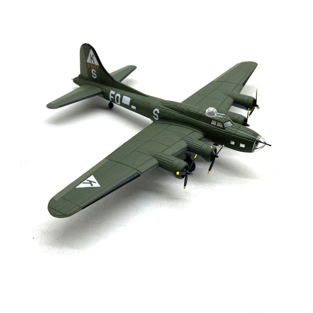 1/144 B-17 Bomber Model Aircraft (WWII Classic)
